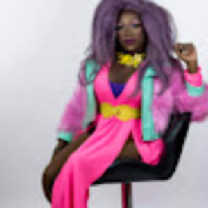 Meet your Posher, Paula